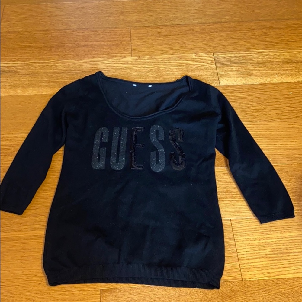 GUESS top